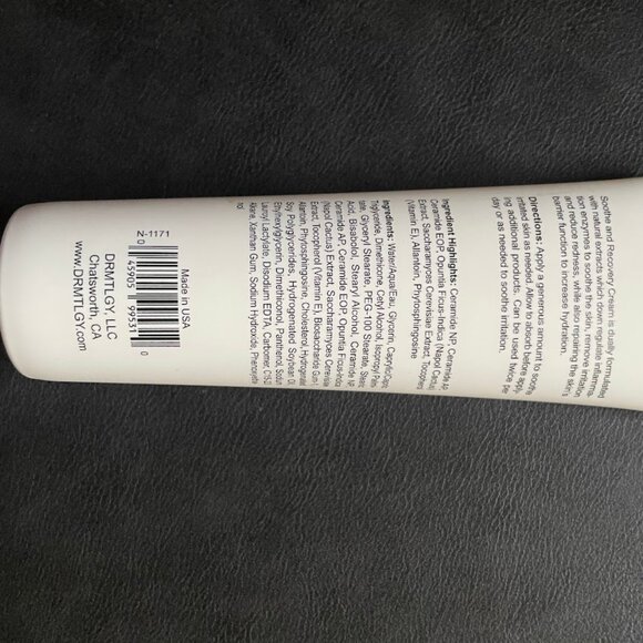 DRMTLGY Soothe & Recovery Cream - Picture 4 of 5